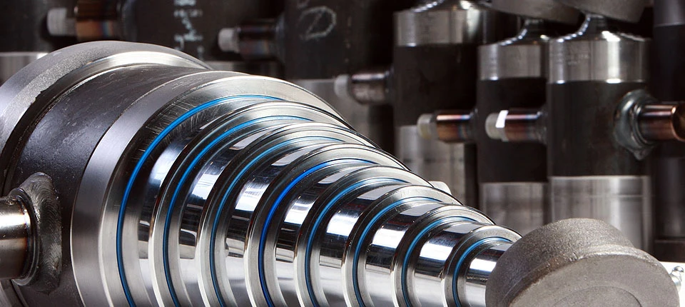 Побарувачката за надградба на тешка опрема се зголеми, а повеќестепените цилиндри со двојно дејство станаа нов мотор за раст на хидрауличната индустрија